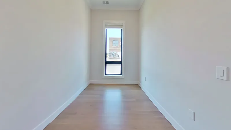 4 bed, 2 bath apartment for rent at 16 Highgate St Unit 302M, Allston — photo 6 of 11