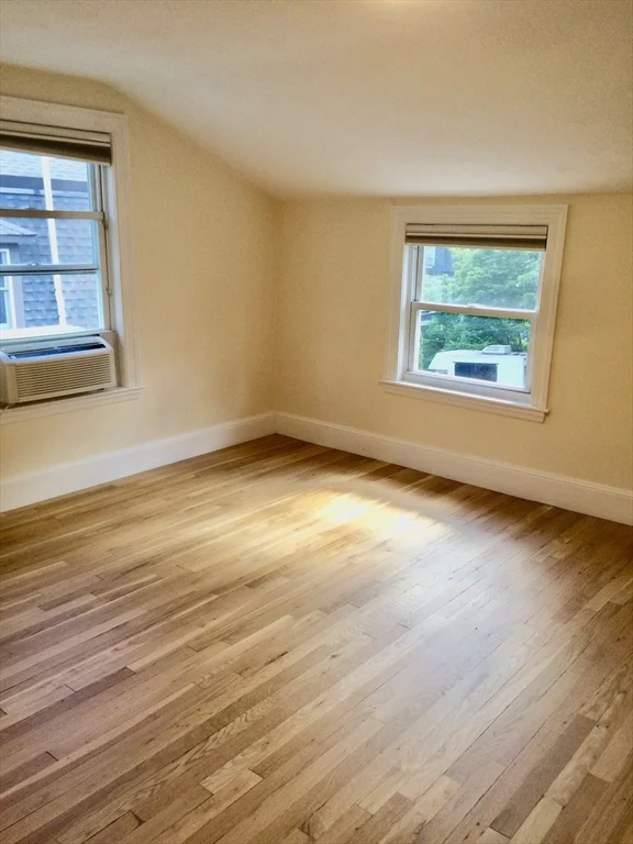 1 bed, 2 bath apartment for rent at 16 Hobbs Rd Unit 1, West Medford — photo 13 of 22