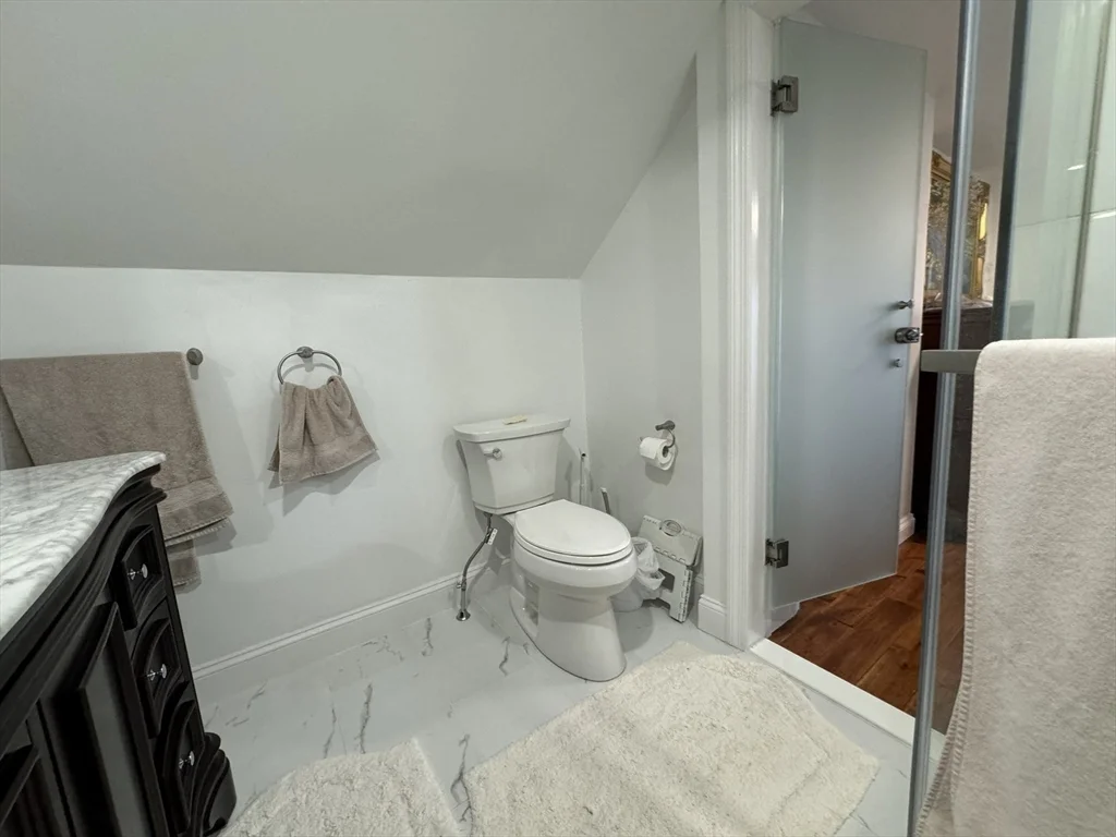 3 bed, 3 bath apartment for rent at 16 Homestead Ave Unit 16A, Quincy — photo 20 of 28