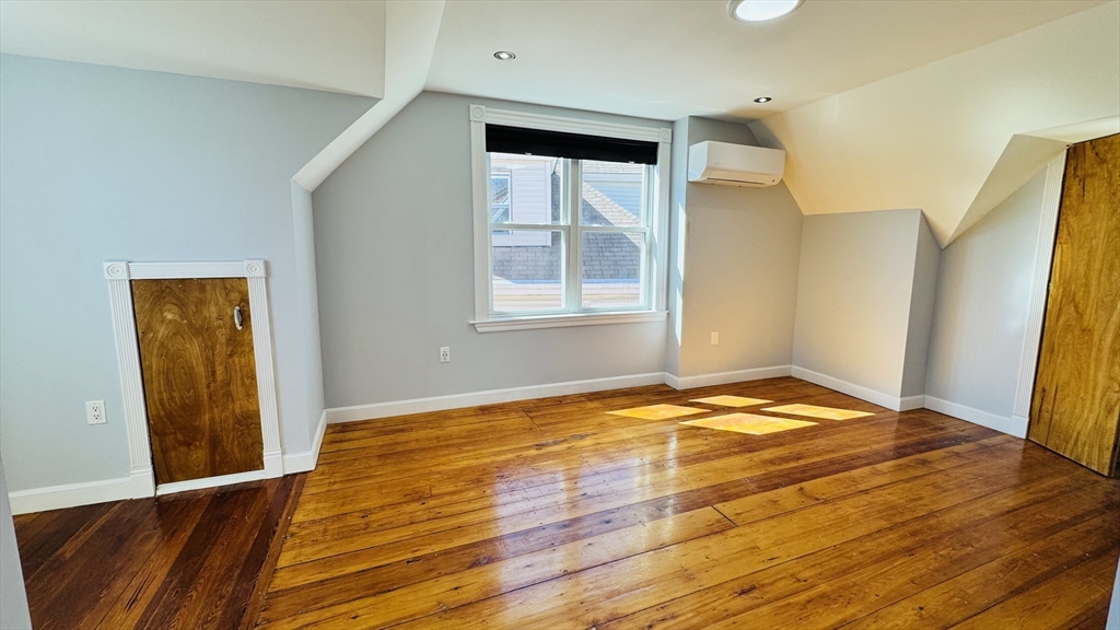 3 bed, 2 bath apartment for rent at 16 Hopkins St Unit 2, Dorchester — photo 19 of 30