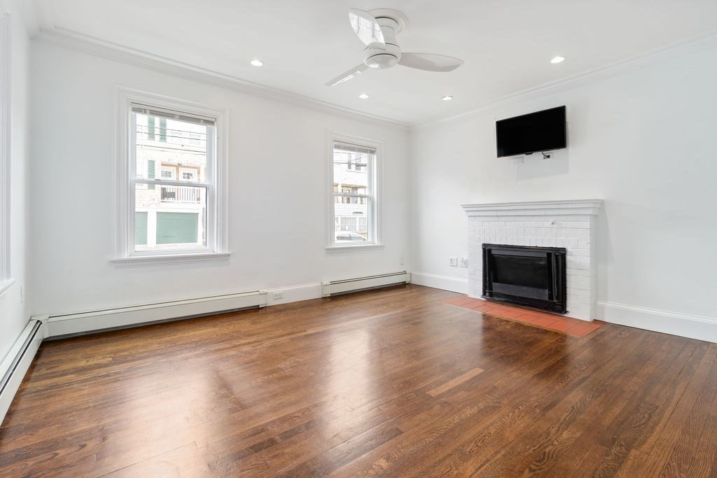 2 bed, 1 bath apartment for rent at 16 Houghton St, Dorchester — photo 13 of 21