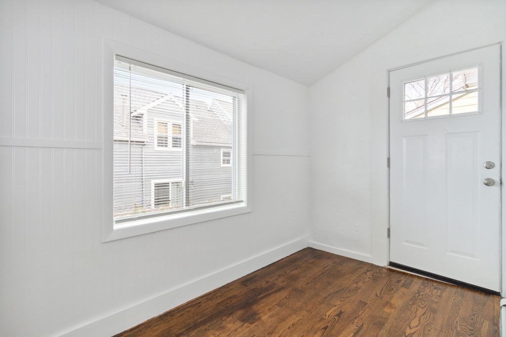 2 bed, 1 bath apartment for rent at 16 Houghton St, Dorchester — photo 15 of 21
