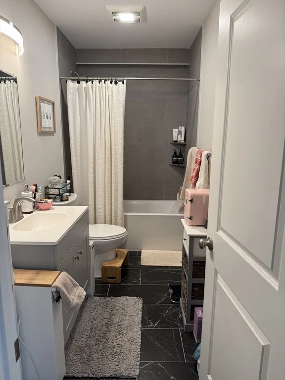 3 bed, 2 bath apartment for rent at 16 Hudson St Unit 1, Woburn — photo 9 of 16