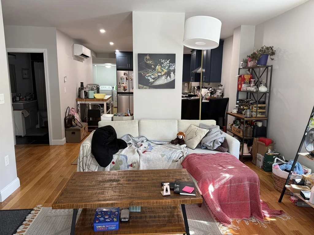 3 bed, 2 bath apartment for rent at 16 Hudson St Unit 1, Woburn — photo 3 of 16