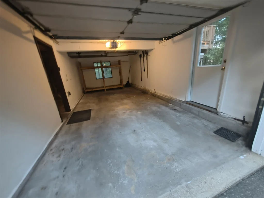 2 bed, 2 bath apartment for rent at 16 Hundred Oaks Ln Unit 16, Ashland — photo 16 of 16