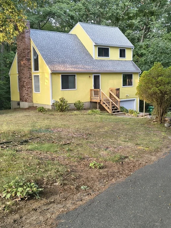 2 bed, 2 bath apartment for rent at 16 Hundred Oaks Ln Unit 16, Ashland