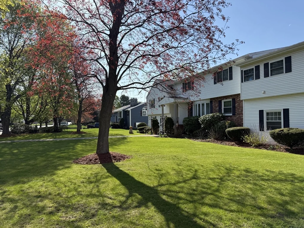 1 bed, 1 bath apartment for rent at 16 Indian Rock Dr Unit 1, Saugus — photo 5 of 24