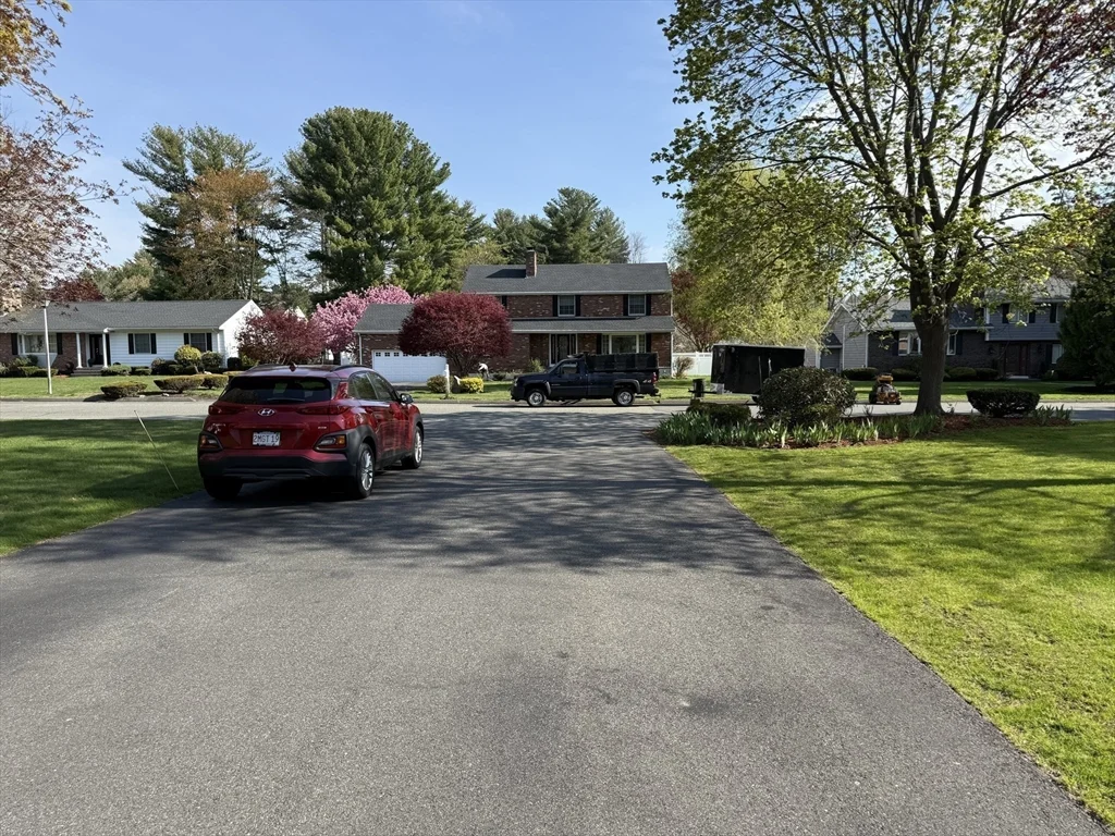 1 bed, 1 bath apartment for rent at 16 Indian Rock Dr Unit 1, Saugus — photo 23 of 24