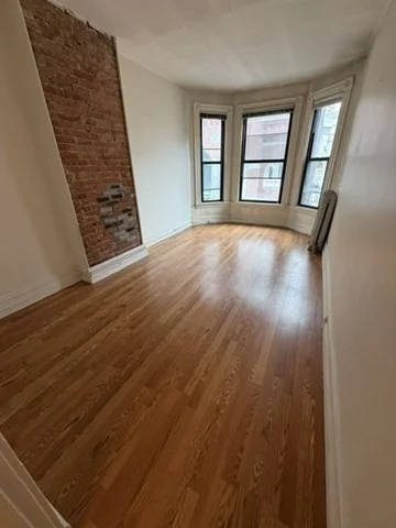 2 bed, 1 bath apartment for rent at 16 Isabella Unit 2, Bay Village — photo 4 of 16