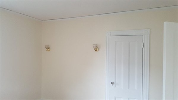 3 bed, 2 bath apartment for rent at 16 Jason Unit 2, Arlington — photo 4 of 10