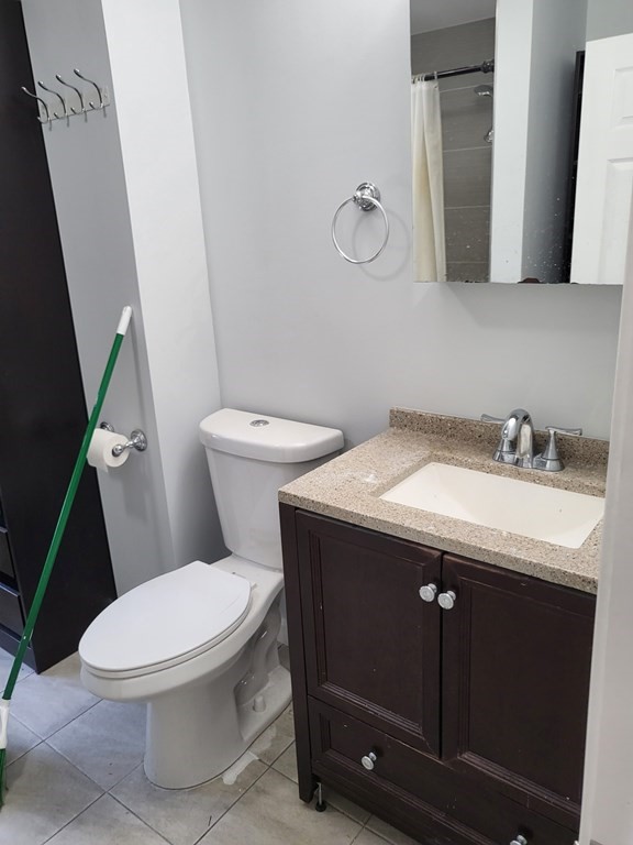 3 bed, 2 bath apartment for rent at 16 Jason Unit 2, Arlington — photo 9 of 10