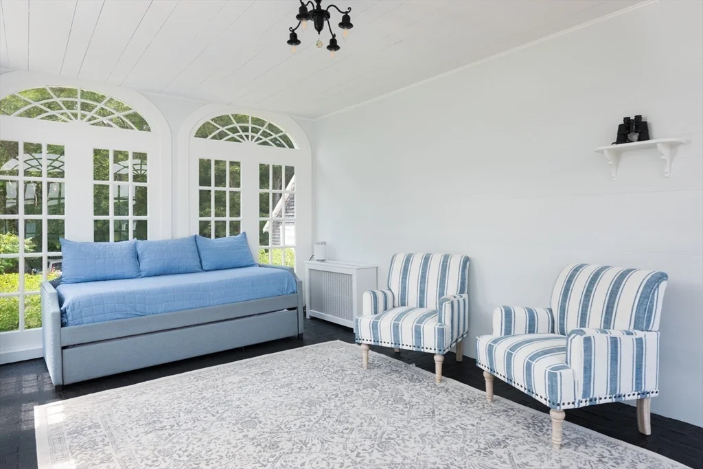 5 bed, 3 bath apartment for rent at 16 Jefferson Shores Rd, Cohasset Narrows — photo 14 of 39