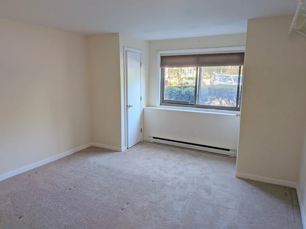 1 bed, 1 bath apartment for rent at 16 Juniper Rd Unit 14A, North Attleboro — photo 10 of 14