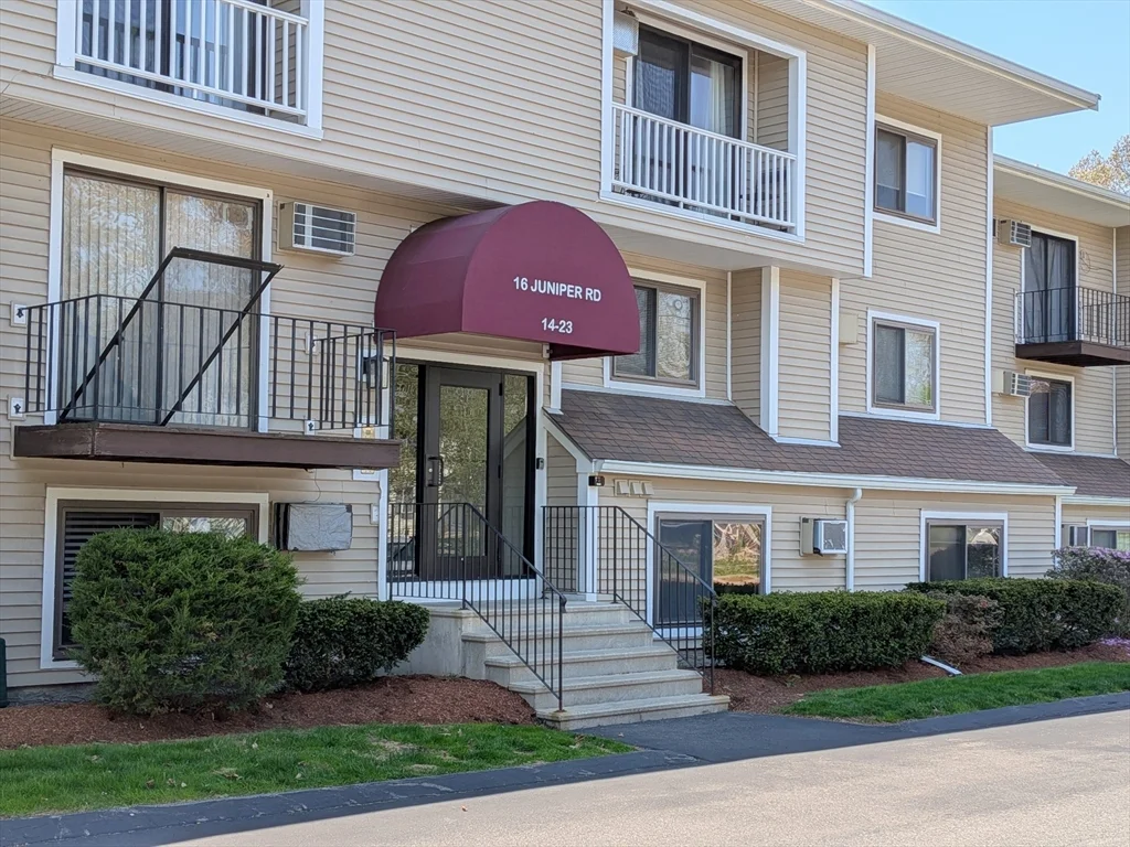 1 bed, 1 bath apartment for rent at 16 Juniper Rd Unit 14A, North Attleboro — photo 1 of 14