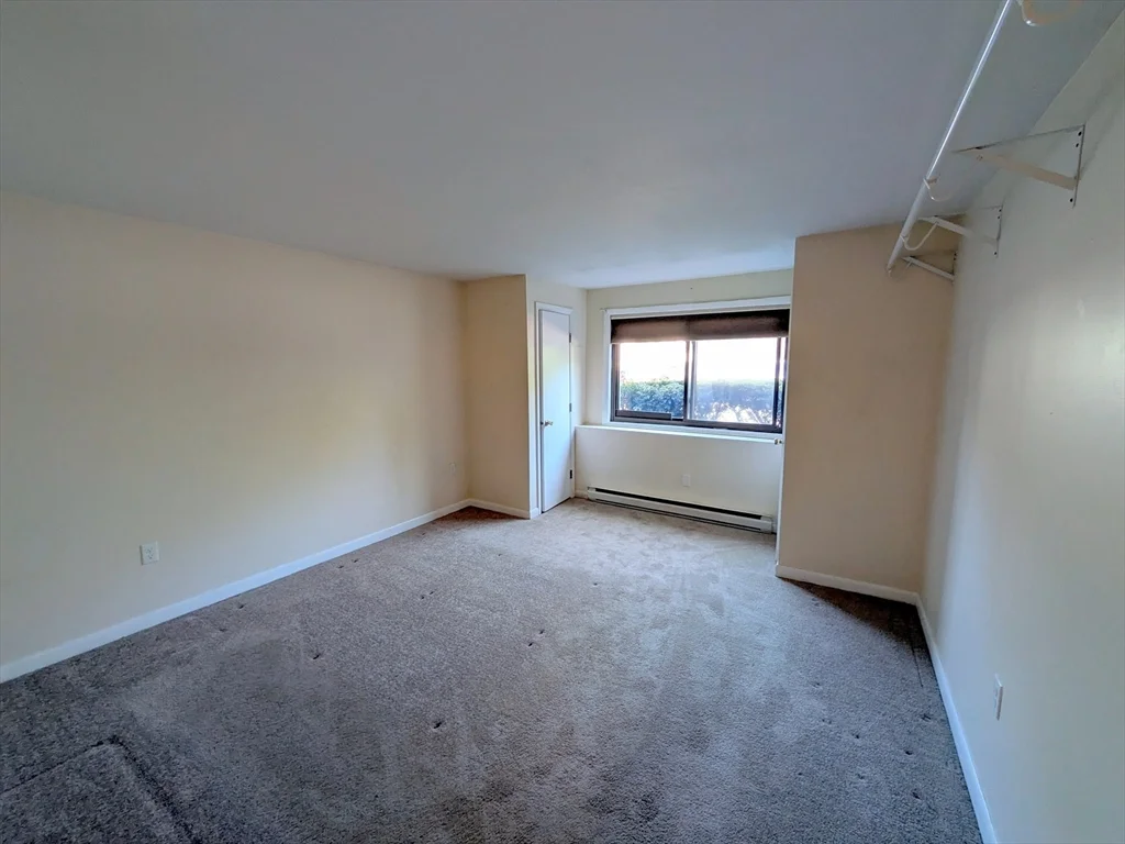 1 bed, 1 bath apartment for rent at 16 Juniper Rd Unit 14A, North Attleboro — photo 11 of 14