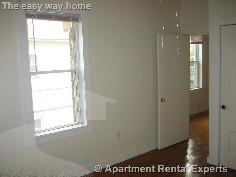 1 bed, 1 bath apartment for rent at 16 Kidder Ave Unit 2, Davis Square — photo 6 of 10