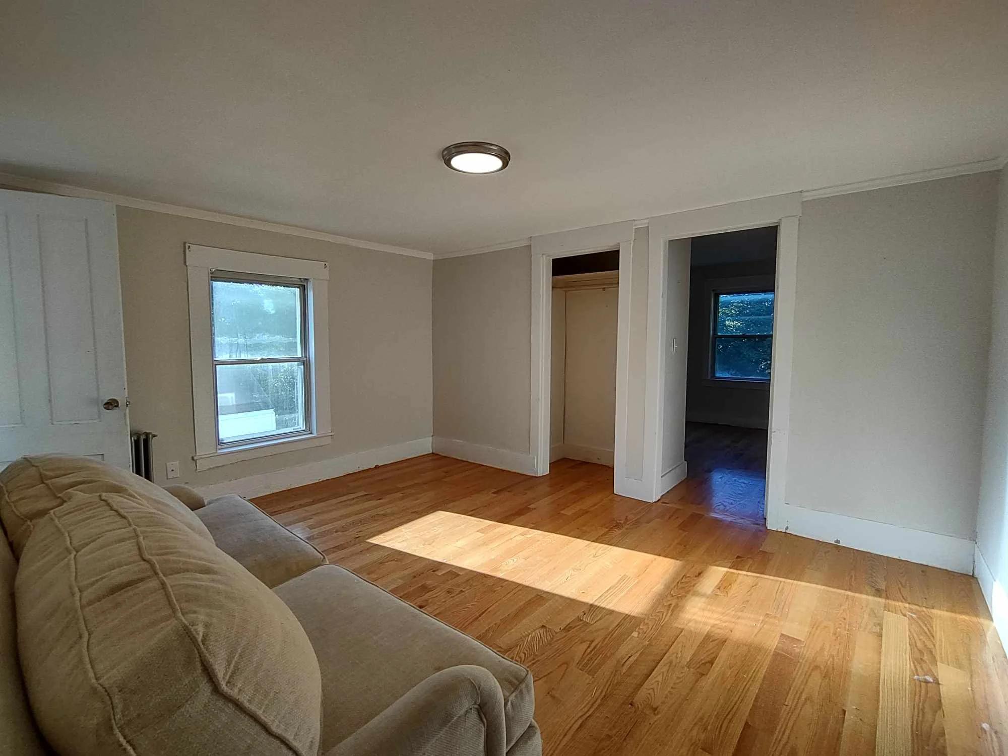 4 bed, 1 bath apartment for rent at 16 Kilby St Unit 3, Woburn — photo 7 of 12