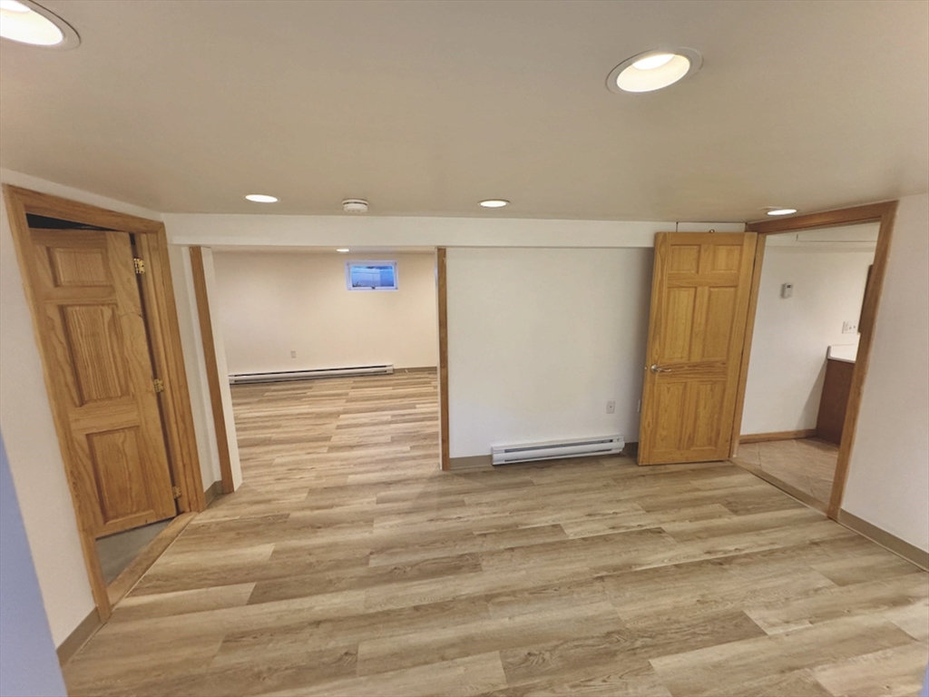 3 bed, 2 bath apartment for rent at 16 Kondazian St Unit 16, Watertown — photo 16 of 42