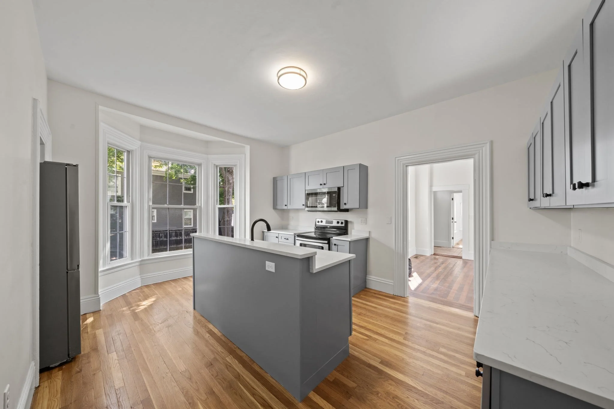 1 bed, 2 bath apartment for rent at 16 Lafayette St Unit 1, Wakefield — photo 3 of 12
