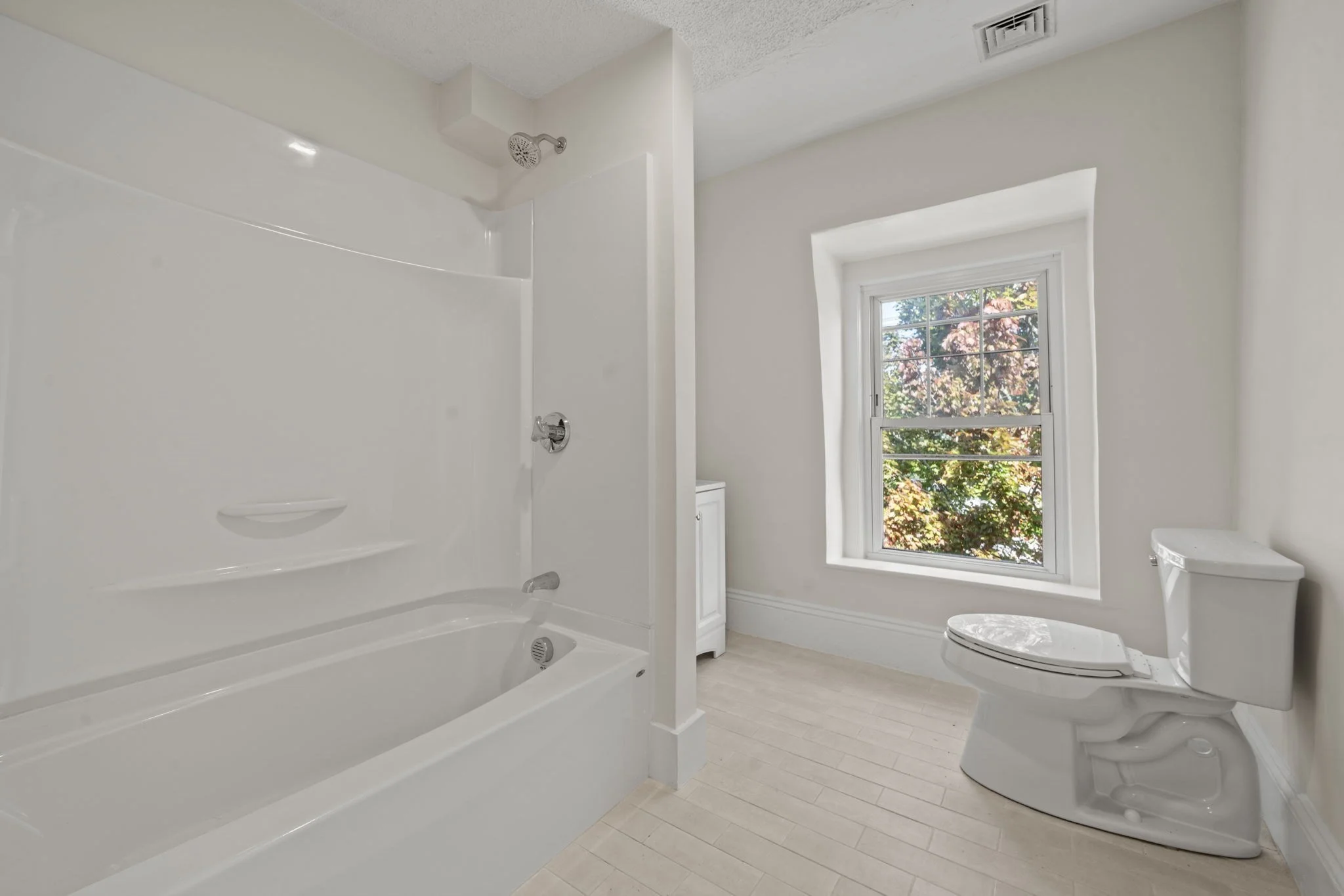 3 bed, 2 bath apartment for rent at 16 Lafayette St Unit 2, Wakefield — photo 13 of 17