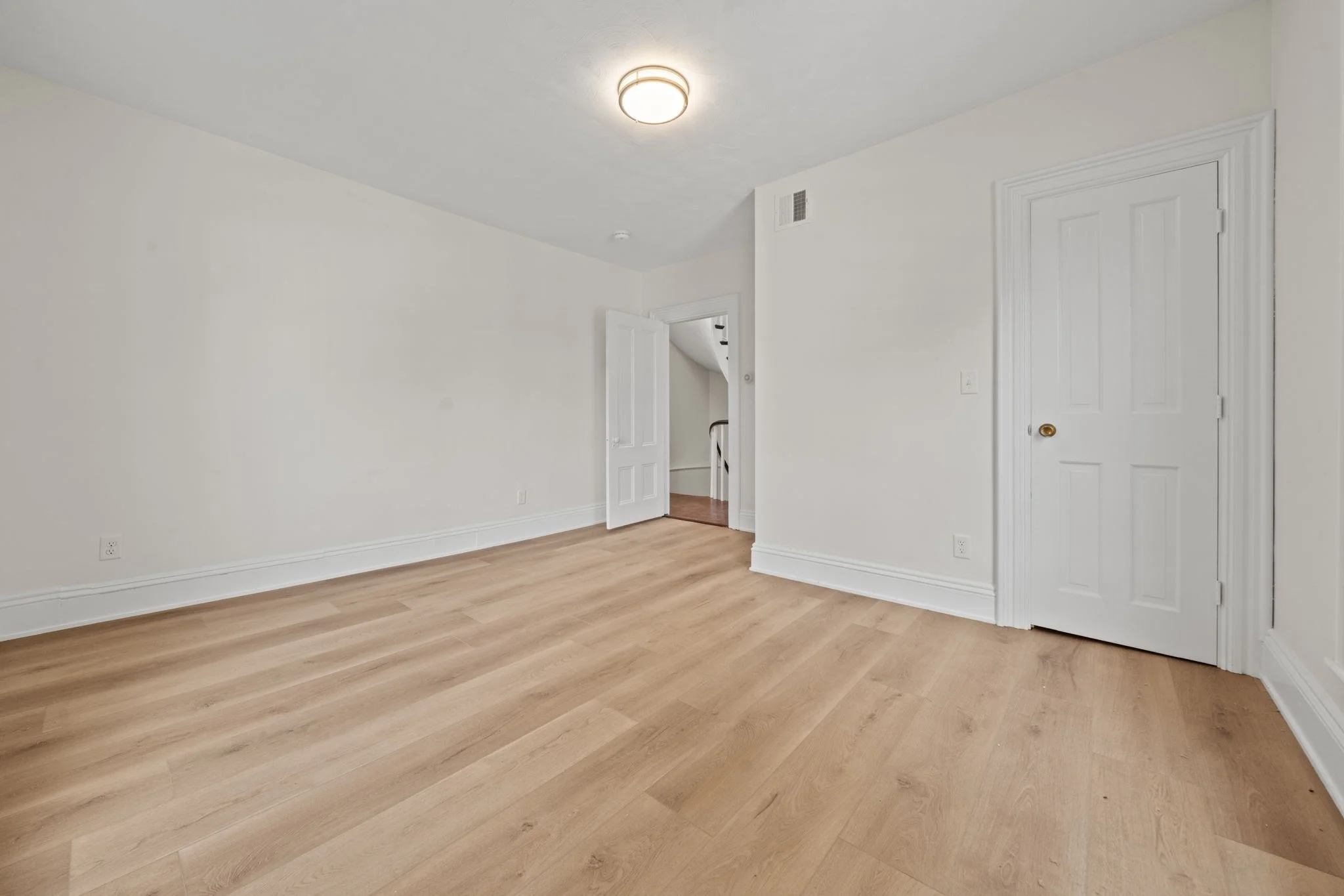 3 bed, 2 bath apartment for rent at 16 Lafayette St Unit 2, Wakefield — photo 12 of 17