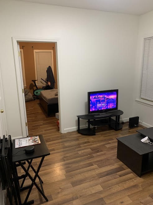 2 bed, 1 bath apartment for rent at 16 Leeds St Unit 1, South Boston