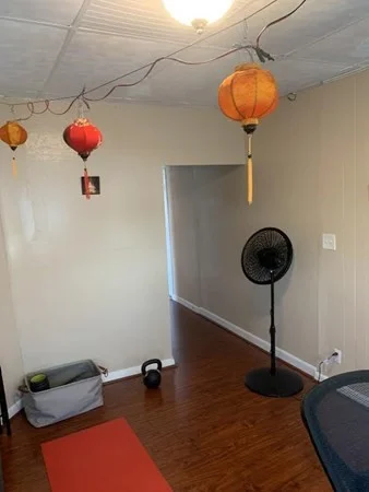 3 bed, 1 bath apartment for rent at 16 Leeds St Unit 3, South Boston — photo 3 of 19
