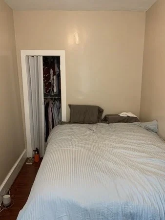 3 bed, 1 bath apartment for rent at 16 Leeds St Unit 3, South Boston — photo 6 of 19