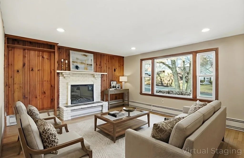 3 bed, 1 bath apartment for rent at 16 Liberty Dr, Shrewsbury — photo 11 of 34