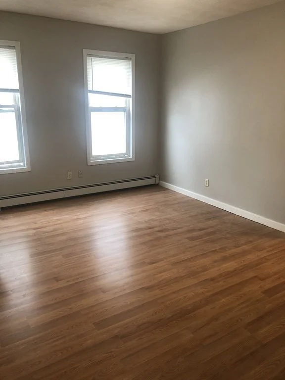 1 bed, 1 bath apartment for rent at 16 Lincoln St Unit 2, Malden — photo 5 of 8