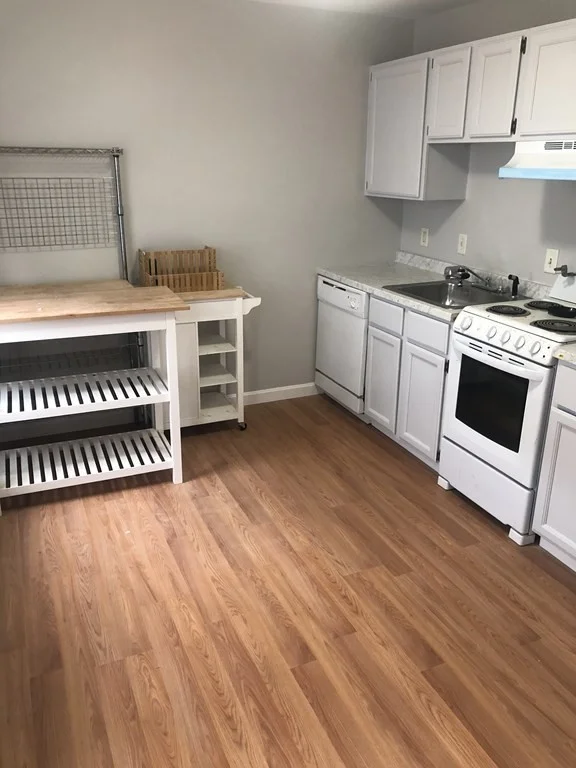 1 bed, 1 bath apartment for rent at 16 Lincoln St Unit 2, Malden — photo 2 of 8