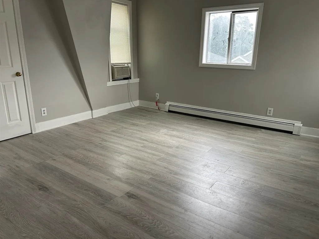 1 bed, 1 bath apartment for rent at 16 Lincoln St Unit 3-5, Malden — photo 5 of 7