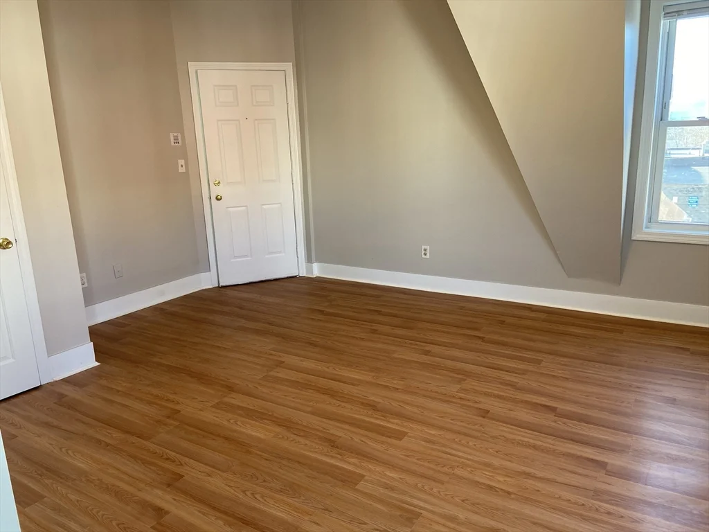 1 bed, 1 bath apartment for rent at 16 Lincoln St Unit 3-6, Malden — photo 7 of 11