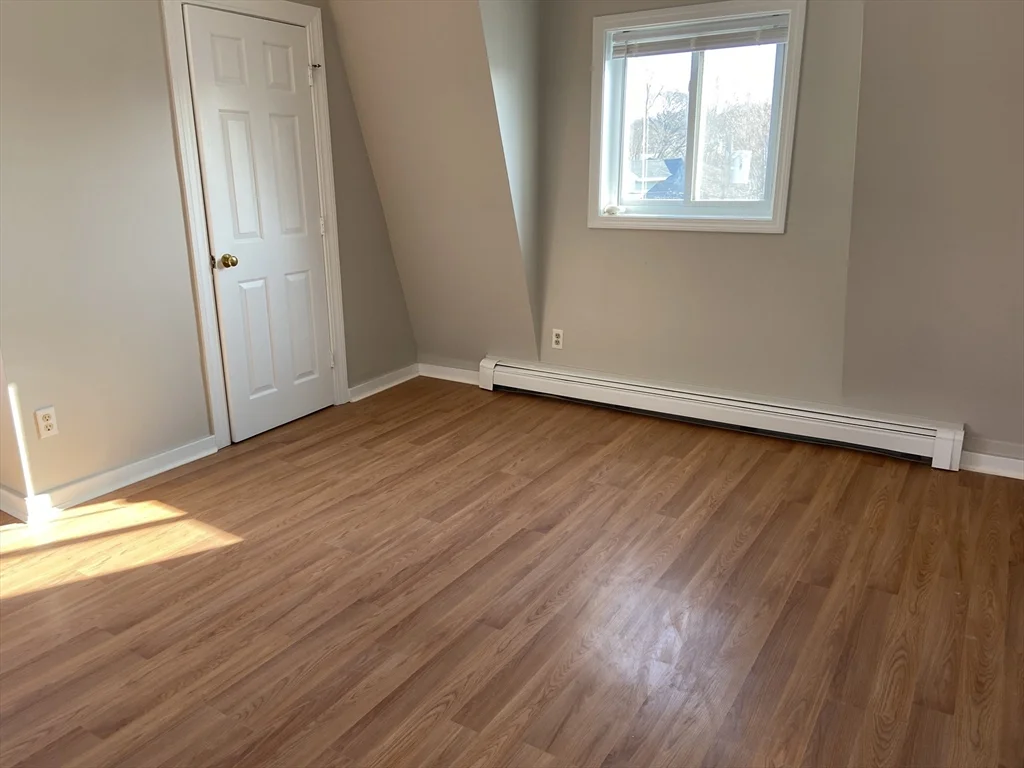 1 bed, 1 bath apartment for rent at 16 Lincoln St Unit 3-6, Malden — photo 9 of 11