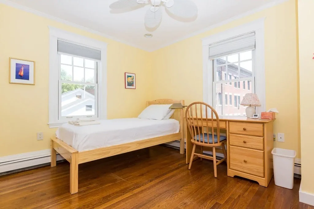3 bed, 3 bath apartment for rent at 16 Linden Pl Unit A, Brookline Village — photo 12 of 23