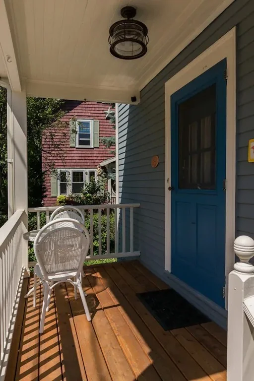 3 bed, 3 bath apartment for rent at 16 Linden Pl Unit A, Brookline Village — photo 20 of 23