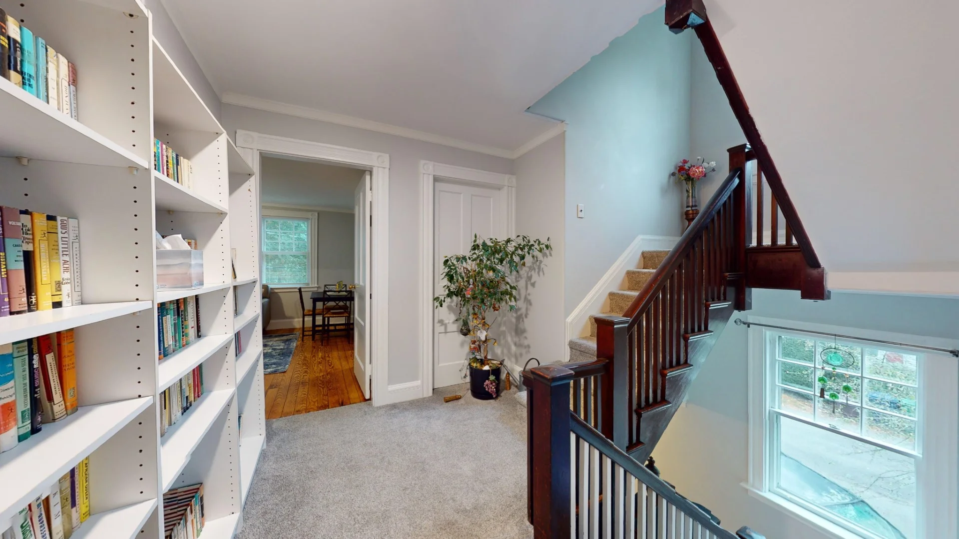 3 bed, 1 bath apartment for rent at 16 Linder Ter Unit 2, Hunnewell Hill — photo 5 of 10