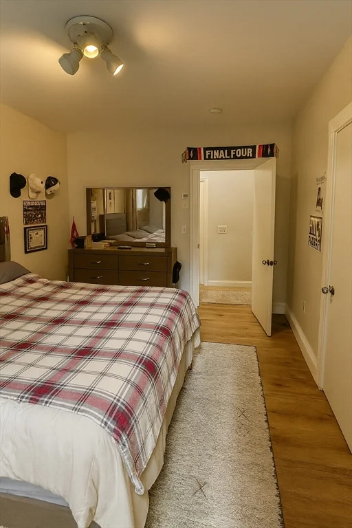 2 bed, 1 bath apartment for rent at 16 Linley Ter Unit 1, South Boston — photo 9 of 16