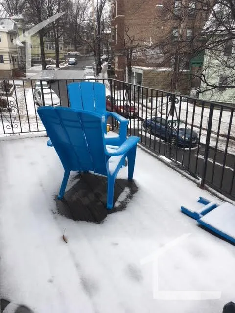 4 bed, 2 bath apartment for rent at 16 Long Ave Unit 3, Allston — photo 6 of 6