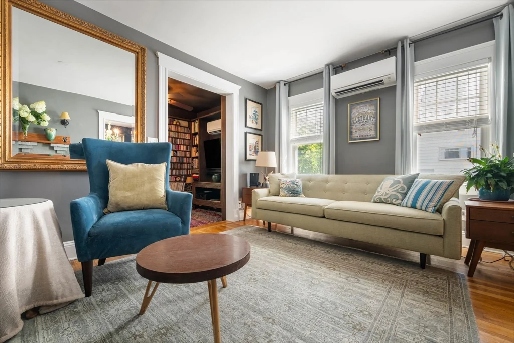 2 bed, 1 bath apartment for rent at 16 Longfellow Rd, Arlington Heights — photo 4 of 41