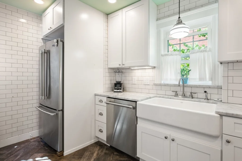 2 bed, 1 bath apartment for rent at 16 Longfellow Rd, Arlington Heights — photo 14 of 41