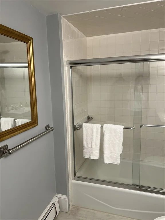 Studio bed, 1 bath apartment for rent at 16 Louisburg Sq Unit B, Beacon Hill — photo 14 of 18