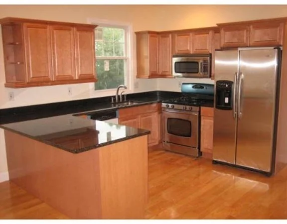 2 bed, 1 bath apartment for rent at 16 Magazine St Unit 2, Dorchester