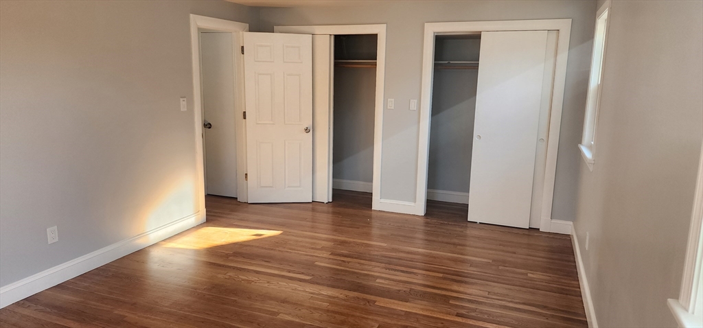 4 bed, 1 bath apartment for rent at 16 Magdala St Unit N/A, Dorchester — photo 3 of 5