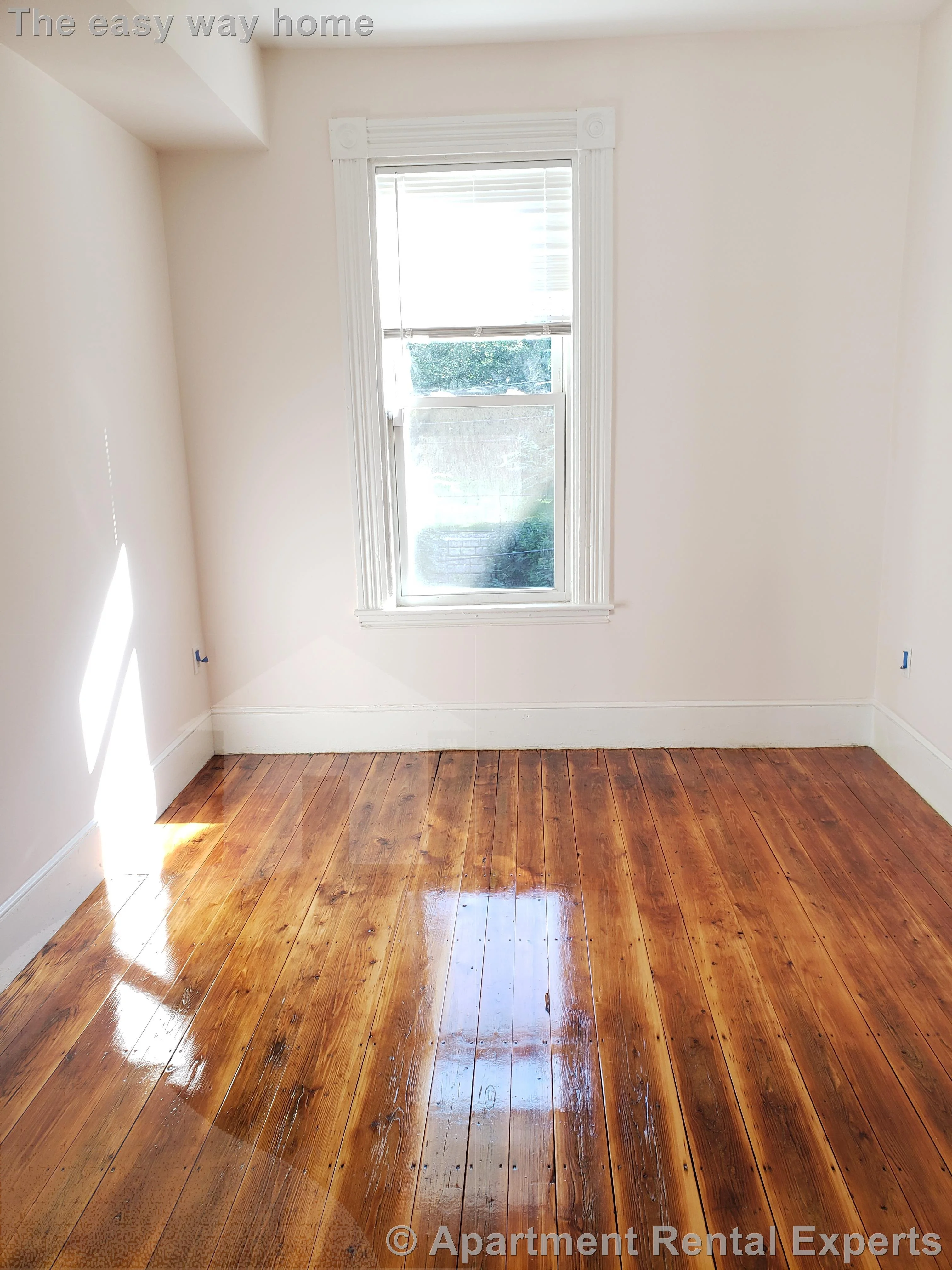 4 bed, 2 bath apartment for rent at 16 Marcella St, Boston — photo 13 of 30