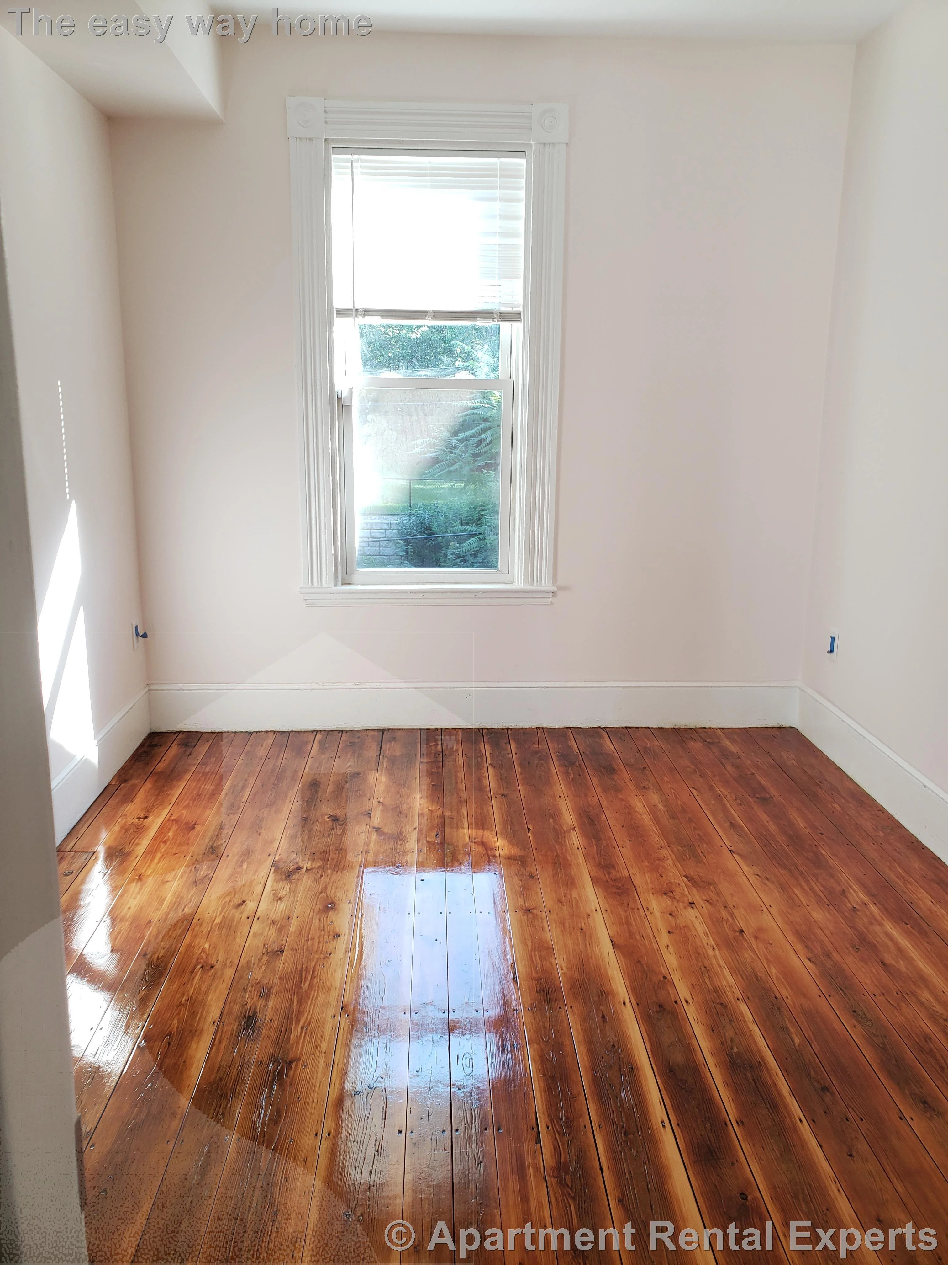 4 bed, 2 bath apartment for rent at 16 Marcella St, Boston — photo 24 of 30