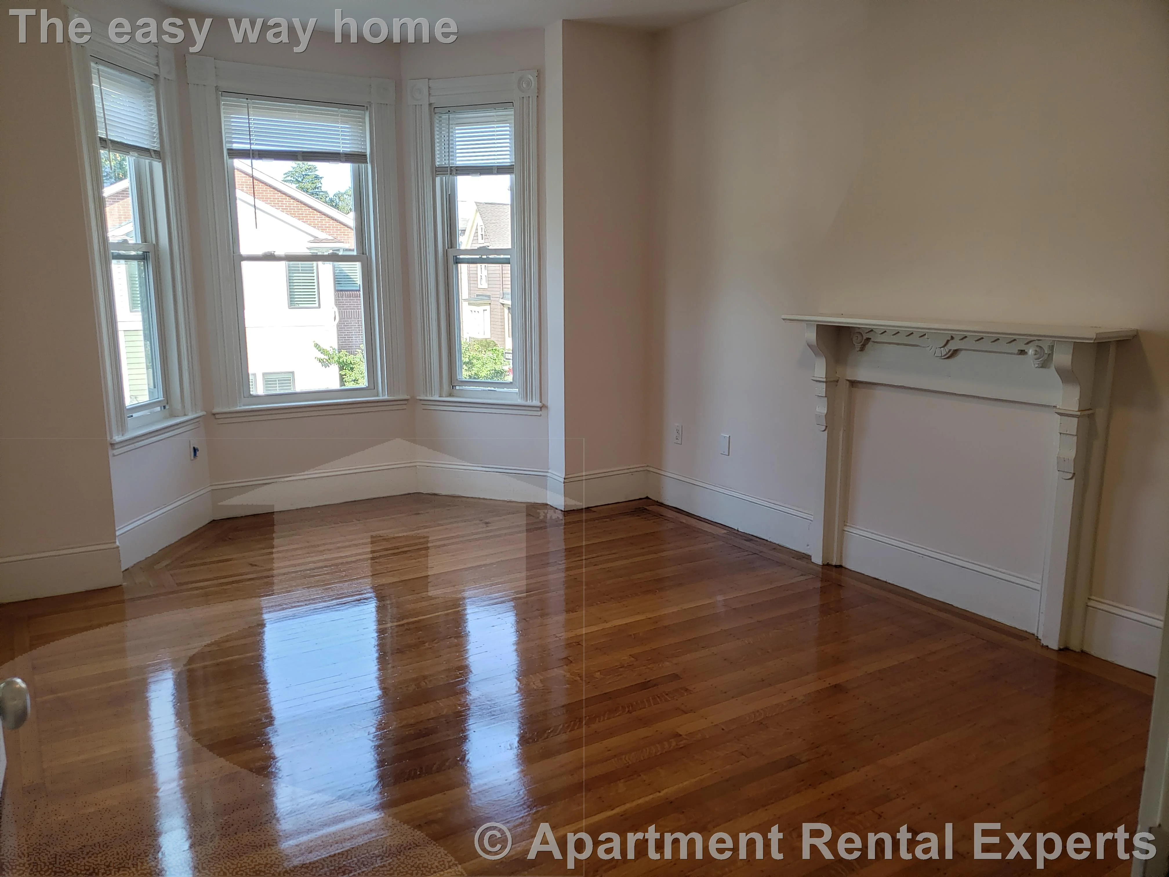 4 bed, 2 bath apartment for rent at 16 Marcella St, Boston — photo 3 of 30
