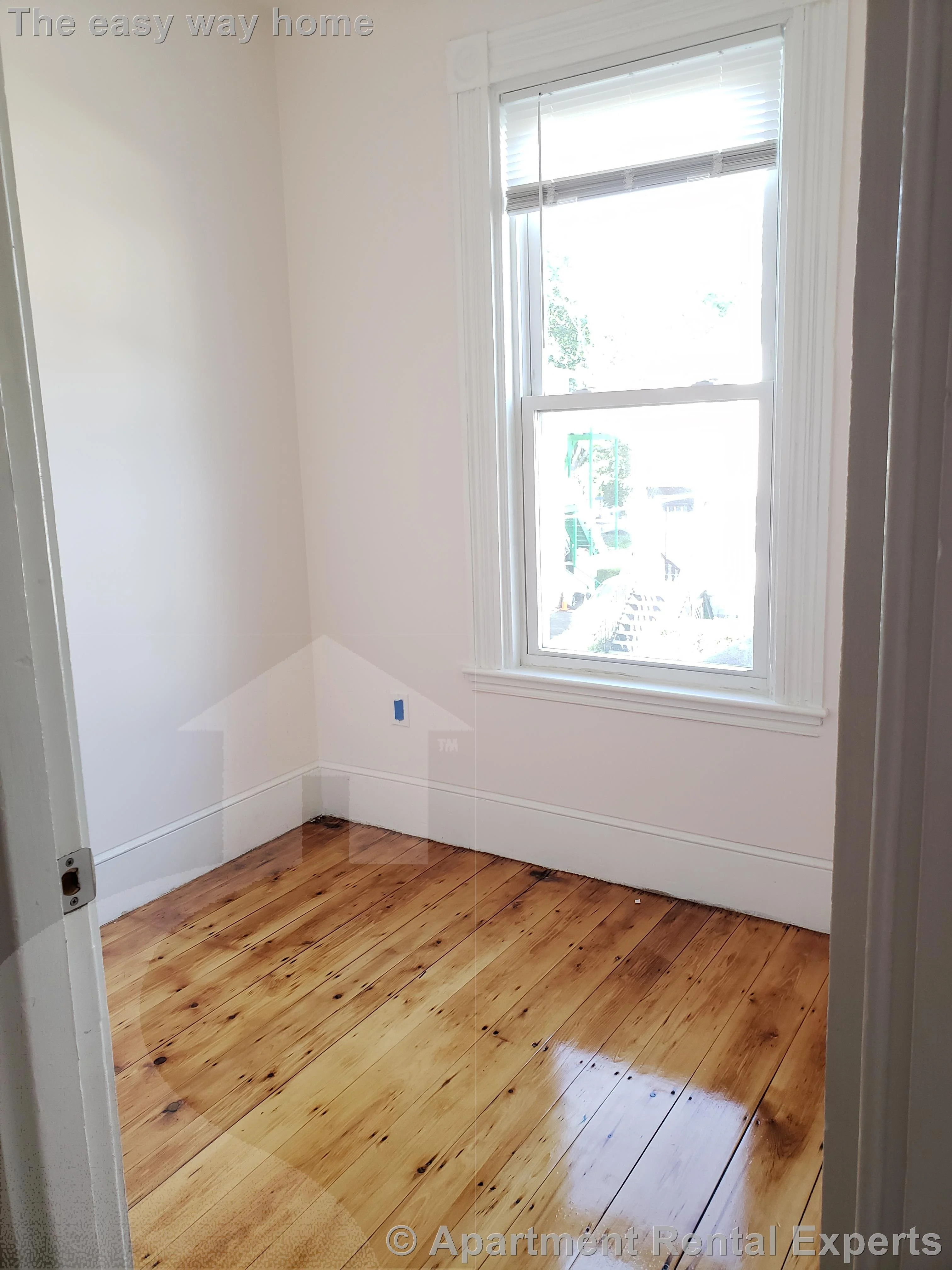 4 bed, 2 bath apartment for rent at 16 Marcella St, Boston — photo 14 of 30