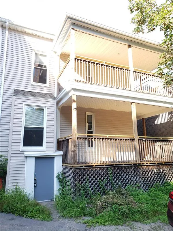 4 bed, 2 bath apartment for rent at 16 Marcella St Unit 1, Roxbury — photo 30 of 30