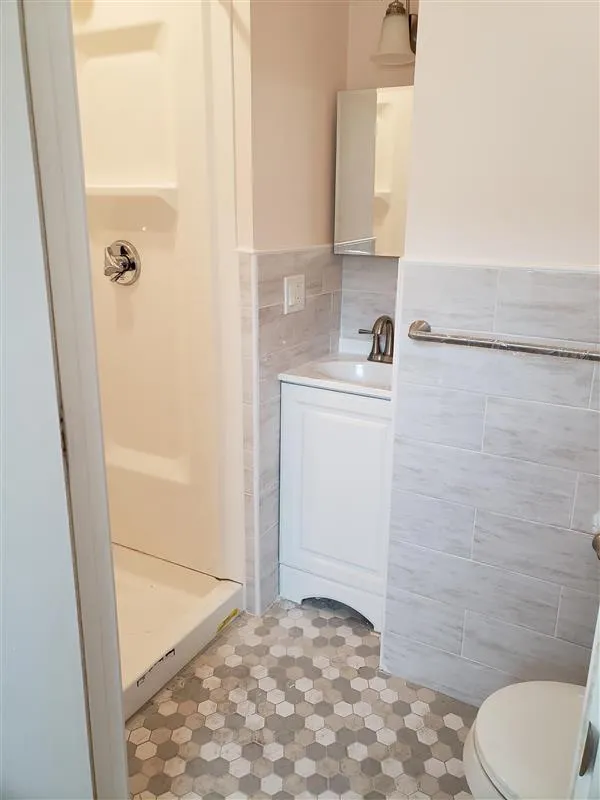 4 bed, 2 bath apartment for rent at 16 Marcella St Unit 1, Roxbury — photo 23 of 30